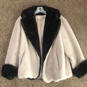 Faux fur jacket-vintage